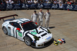 #91 Porsche Team Manthey Porsche 911 RSR : Richard Lietz, Jörg Bergmeister, Michael Christensen