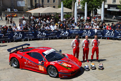 #62 Scuderia Corsa Ferrari 458 GTE: Bill Sweedler, Townsend Bell, Jeff Segal