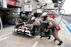 #18 Porsche Team Porsche 919 Hybrid: Romain Dumas, Neel Jani, Marc Lieb