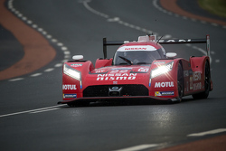 #22 Nissan Motorsports Nissan GT-R LM NISMO: Harry Tincknell, Alex Buncombe, Michael Krumm