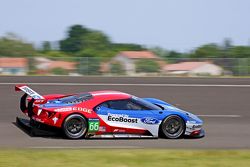 The new Ford GT that will race at Le Mans