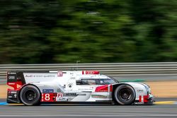 #8 Audi Sport Team Joest Audi R18 e-tron quattro: Lucas di Grassi, Loic Duval, Oliver Jarvis