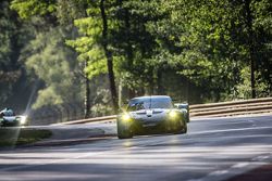 #77 Dempsey Proton Competition Porsche 911 RSR: Патрик Демпси, Патрик Лонг, Марко Зеефрид