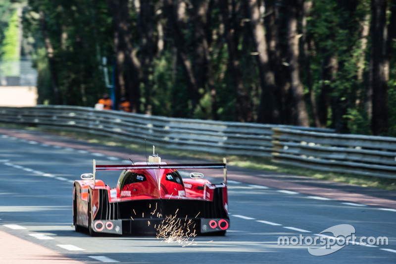 #22 Nissan Motorsports Nissan GT-R LM NISMO: Harry Tincknell, Alex Buncombe, Michael Krumm