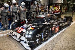 #18 Porsche Team Porsche 919 Hybrid: Romain Dumas, Neel Jani, Marc Lieb