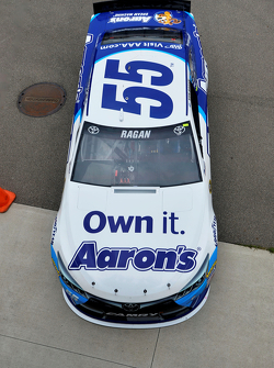David Ragan, Michael Waltrip Racing Toyota
