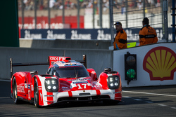 #17 Porsche Team Porsche 919 Hybrid: Тимо Бернхард, Марк Уэббер, Брендон Хартли
