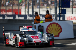 #8 Audi Sport Team Joest Audi R18 e-tron quattro: Lucas di Grassi, Loic Duval, Oliver Jarvis