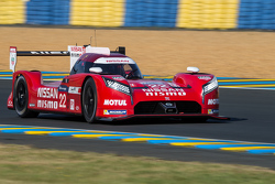 #22 Nissan Motorsports Nissan GT-R LM NISMO: Harry Tincknell, Alex Buncombe, Michael Krumm