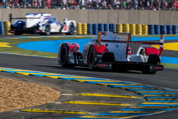 #8 Audi Sport Team Joest Audi R18 e-tron quattro: Lucas di Grassi, Loic Duval, Oliver Jarvis