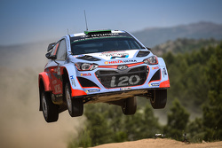 Hayden Paddon and John Kennard, Hyundai i20 WRC, Hyundai Motorsport