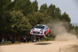 Hayden Paddon and John Kennard, Hyundai i20 WRC, Hyundai Motorsport