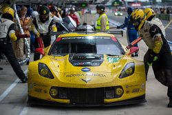 #64 Corvette Racing Corvette C7.R: Jordan Taylor, Oliver Gavin, Tommy Milner