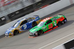 Sam Hornish Jr., Richard Petty Motorsports Ford and Danica Patrick, Stewart-Haas Racing Chevrolet