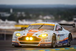 #96 Aston Martin Racing Aston Martin Vantage GTE : Francesco Castellacci, Roald Goethe, Stuart Hall