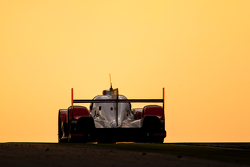 #9 Audi Sport Team Joest Audi R18 e-tron quattro: René Rast, Filipe Albuquerque, Marco Bonanomi