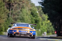 #96 Aston Martin Racing Aston Martin Vantage GTE : Francesco Castellacci, Roald Goethe, Stuart Hall