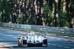 #19 Porsche Team Porsche 919 Hybrid: Нико Хюлькенберг, Ник Тэнди, Эрл Бамбер