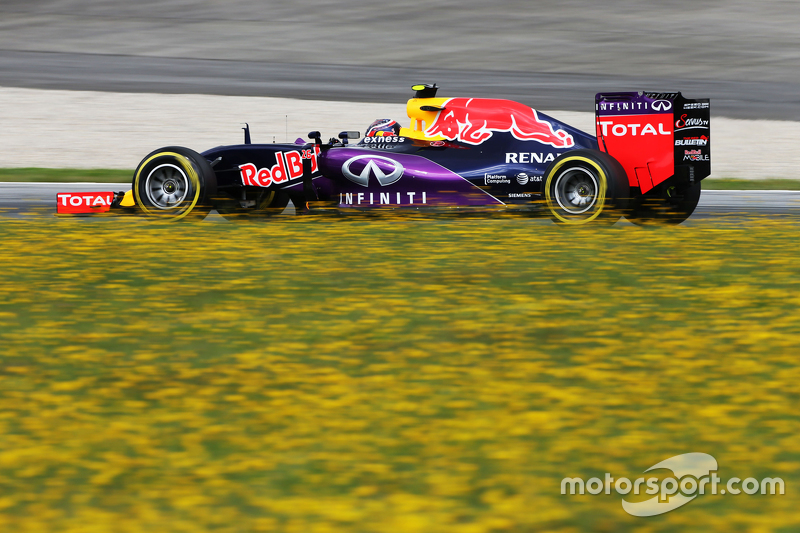 2015 год. За рулем болида Red Bull RB11 на пятничной тренировке