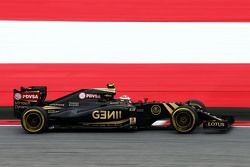 Pastor Maldonado, Lotus F1 E23