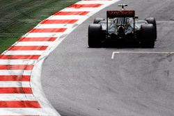 Pastor Maldonado, Lotus F1 E23