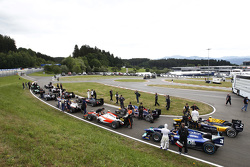 GP2 cars wait to go on track