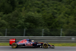 Карлос Сайнс-мл., Scuderia Toro Rosso