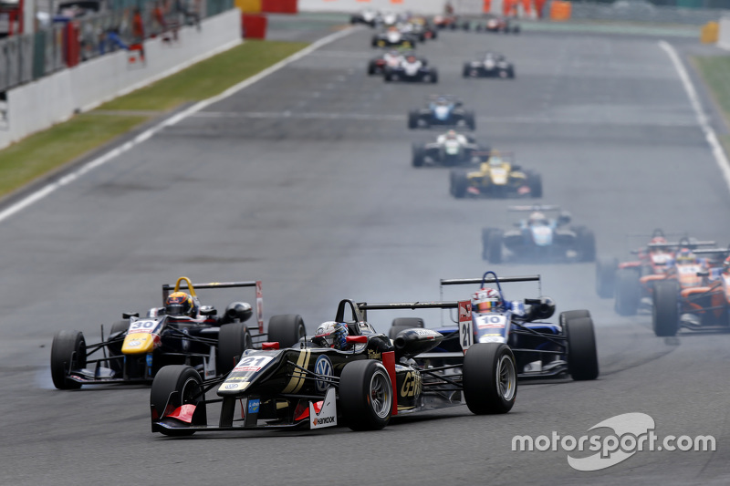 Александр Албон, Signature Dallara F312 Volkswagen