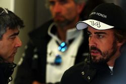 Peter Prodromou, ingénieur en chef de McLaren avec Fernando Alonso, McLaren