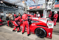 Pit stop for #23 Nissan Motorsports Nissan GT-R LM NISMO: Olivier Pla, Jann Mardenborough, Max Chilton