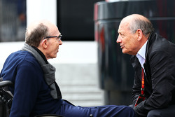 Frank Williams, Williams Team Owner with Ron Dennis, McLaren Executive Chairman