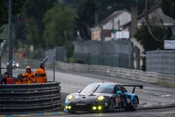 #77 Dempsey Proton Competition Porsche 911 RSR: Patrick Dempsey, Patrick Long, Marco Seefried