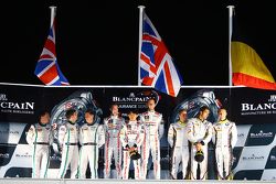 Podium: race winners Katsumasa Chiyo, Wolfgang Reip, Alex Buncombe, second place Steven Kane, Guy Sm