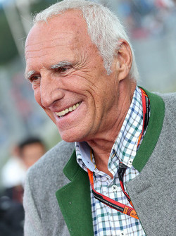 Dietrich Mateschitz, Président et Fondateur de Red Bull lors de la parade des Légendes