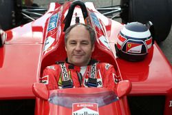 Gerhard Berger, Ferrari F1/87-88C lors de la parade des Légendes