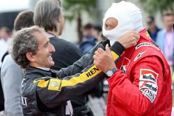 Alain Prost y Niki Lauda, en el desfile de leyendas