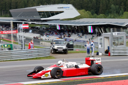 Christian Danner, dans la Zakspeed 871 lors de la parade des Légendes
