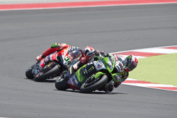 Jonathan Rea, Kawasaki et Davide Giugliano, Ducati Team