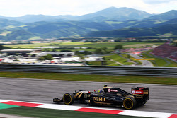 Пастор Мальдонадо, Lotus F1 E23