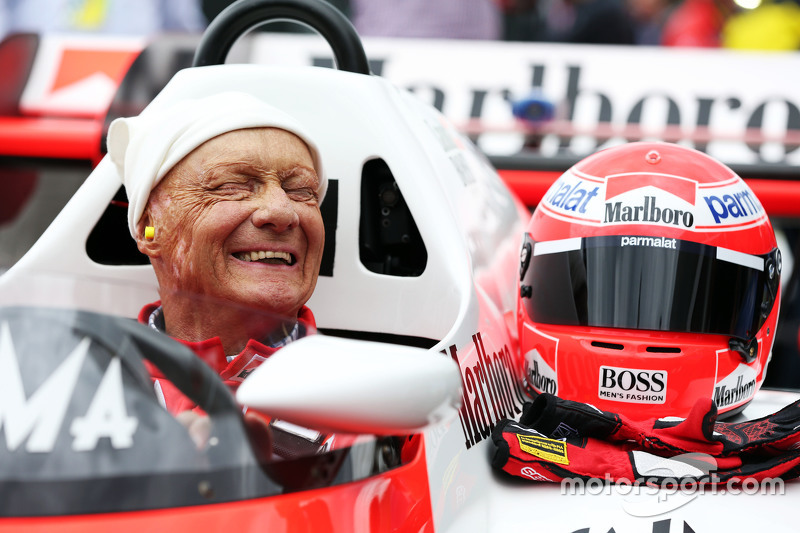 Niki Lauda, Mercedes Non-Executive Chairman in the McLaren MP4/2 at the Legends Parade