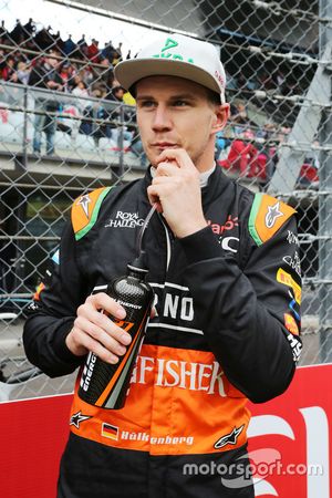 Nico Hulkenberg, Sahara Force India F1 en la parrilla