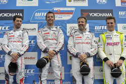 Podium: el ganador, Sébastien Loeb, segundo lugar, José María López, tercer lugar, Yvan Muller