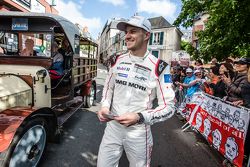 #19 Porsche Team Porsche 919 Hybrid: Nico Hulkenberg