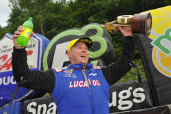 Top Fuel winner Richie Crampton