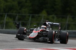 Stoffel Vandoorne, McLaren MP4-30 Test and Reserve Driver