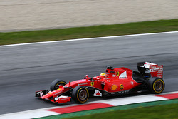 Эстебан Гутьеррес, Ferrari SF15-T