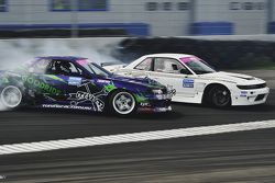 Андрей Песегов, Nissan Skyline и Артур Мелкумян, Nissan Silvia S13