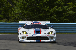 #33 Riley Motorsports SRT Viper GT3-R: Ben Keating, Jeroen Bleekemolen