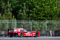 #22 Nissan Motorsports Nissan GT-R LM NISMO: Harry Tincknell, Alex Buncombe, Michael Krumm