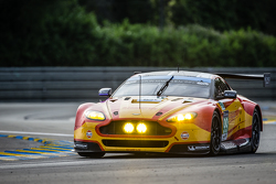 #99 Aston Martin Racing V8 Aston Martin Vantage GTE: Fernando Rees, Alex MacDowall, Richie Stanaway